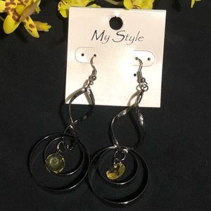 🌷Yellow Gem Earrings